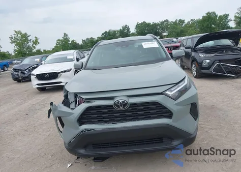 2023 Toyota Rav4 Xle z USA, uszkodzony, nr VIN 2T3P1RFV5PW378212